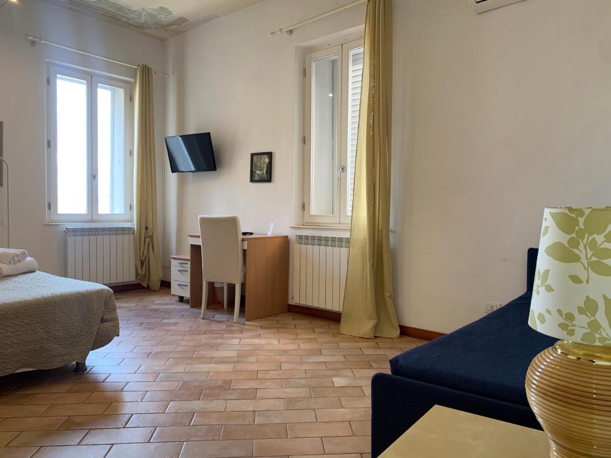 Gh Paradiso - Apartments Siena Exteriör bild