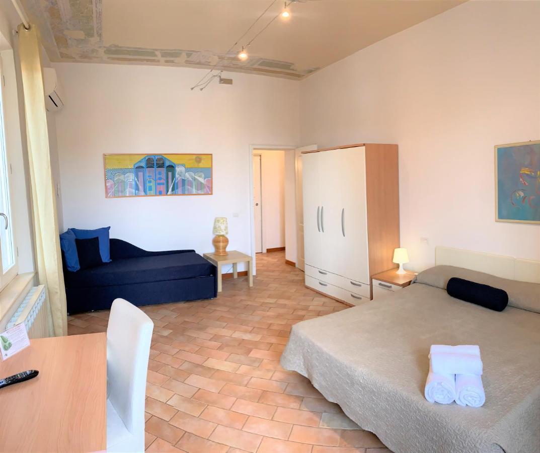 Gh Paradiso - Apartments Siena Exteriör bild